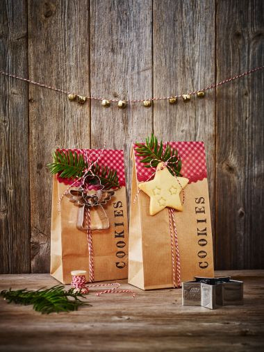 Ausstechform Engel mit Herz 7cm, Edelstahl PG grün