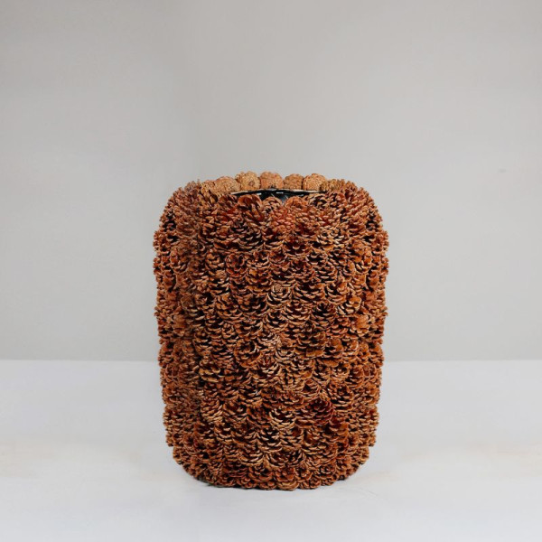 Pflanzvase aus Zapfen braun 42cm
