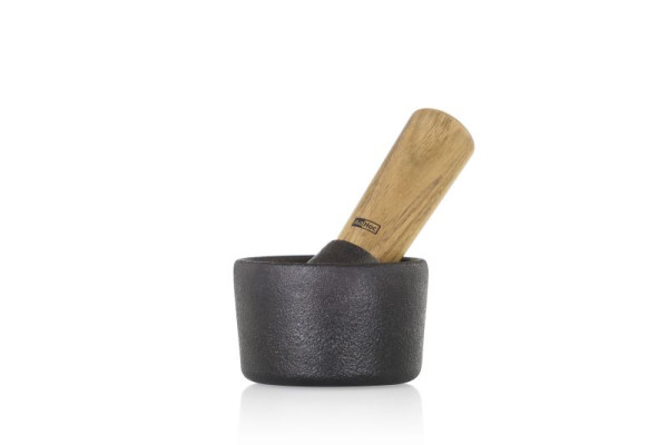 Mörser Camo.8, Gusseisen/Akazienholz, D: 8 cm, H: 5 cm, Stößel D: 4,2 cm, H: 12,8cm